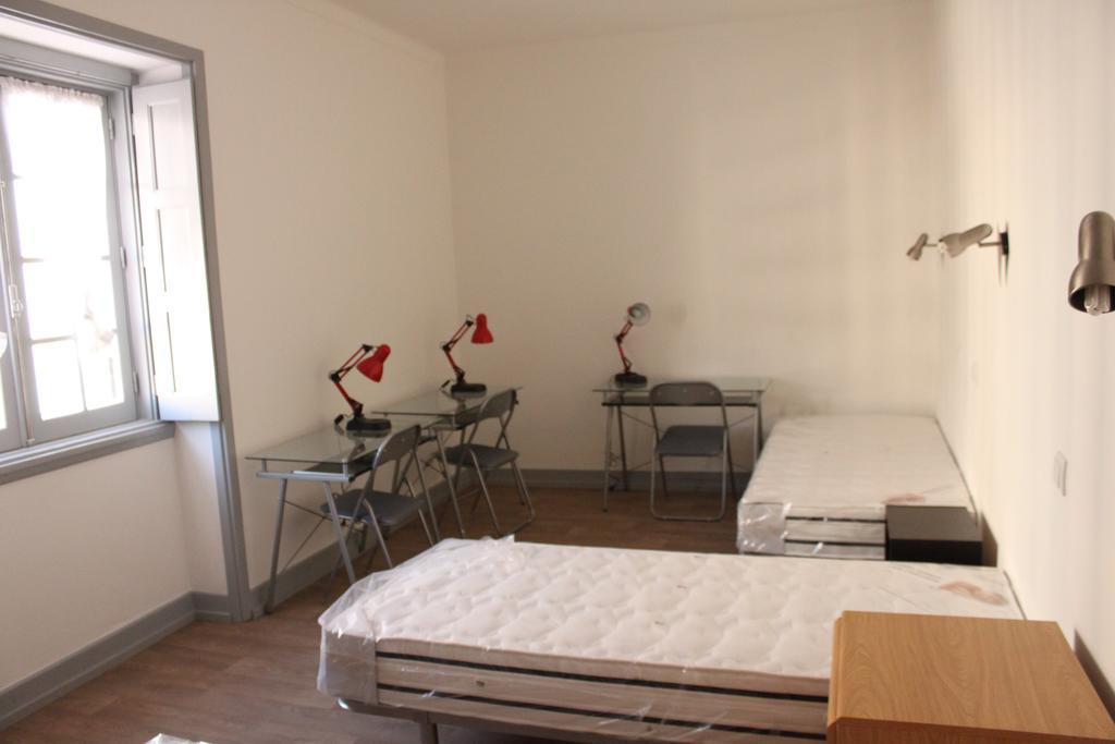 Be Coimbra Hostels Экстерьер фото